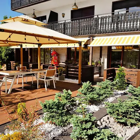 Roessle Hotel