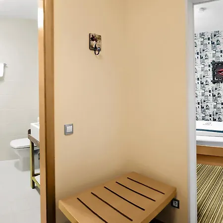 Roessle Hotel