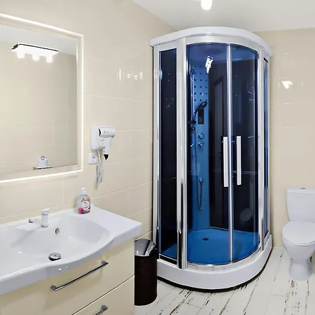 Roessle Hotel