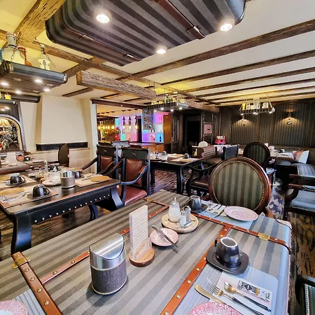 Roessle ホテル ドーベル