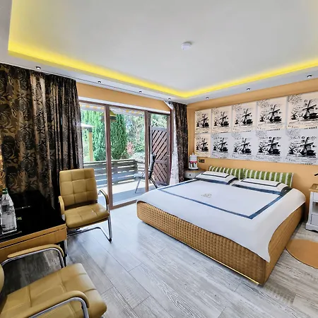 ホテル Roessle 3*